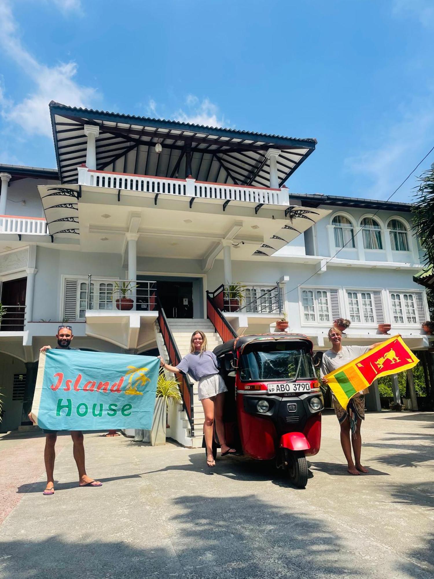 Island House 호텔 디크웰라 외부 사진